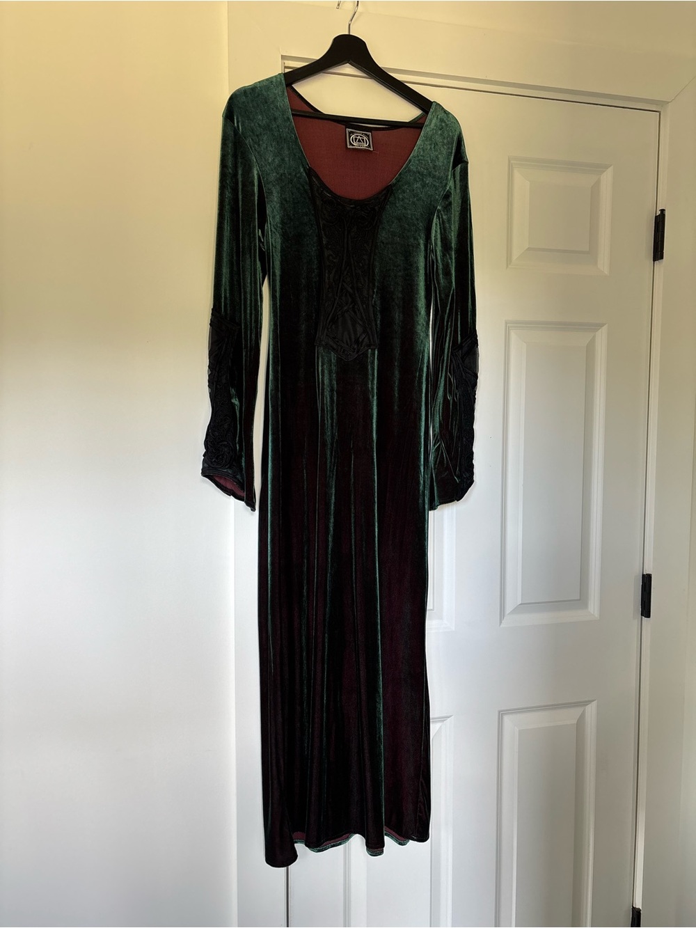 Vintage Whimsygoth  Witchy CYKXTEES Crushed Velvet Medieval Fairy Ball Gown, S